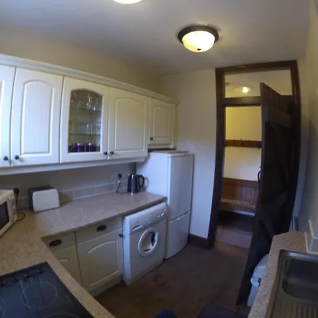 Apartman Beldy Chapel Ground Floor *