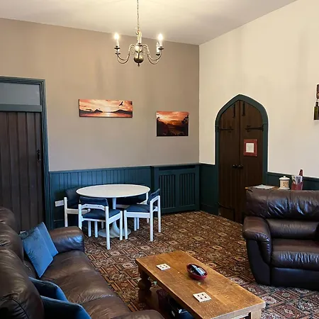 Beldy Chapel Ground Floor *